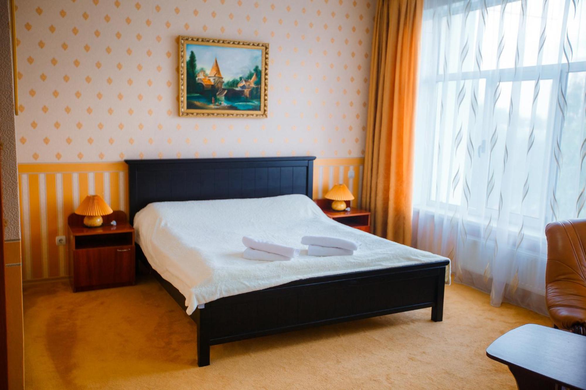 Lidolux Bed & Breakfast Белци Екстериор снимка